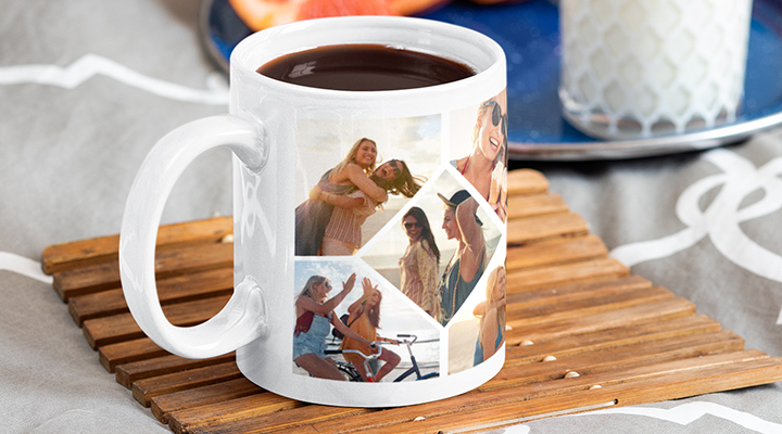 Una taza con collage de fotos