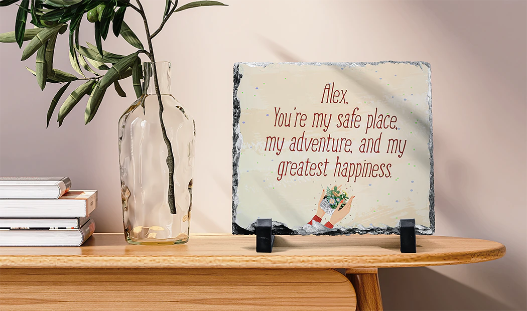 Pizarra de Foto de Piedra|Pizarra de piedra con foto familiar|vista lateral de la pizarra de piedra con bebé, mamá y papá|dos jóvenes impresos en una piedra|Regalo personalizado Piedra con imagen impresa||||||