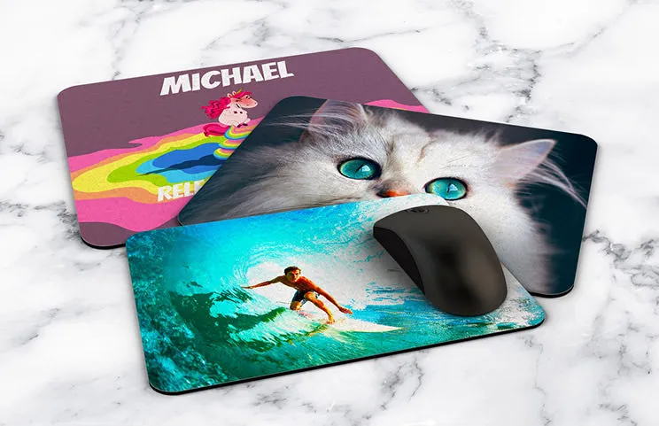 Alfombrillas de ratón personalizadas: Diseños vibrantes, con unicornios, gatos y surfistas. ¡Crea tu estilo único!