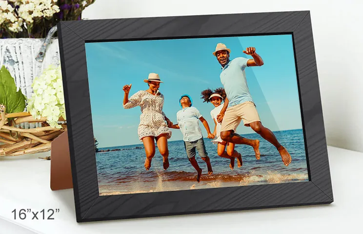 Foto enmarcada de pareja mayor