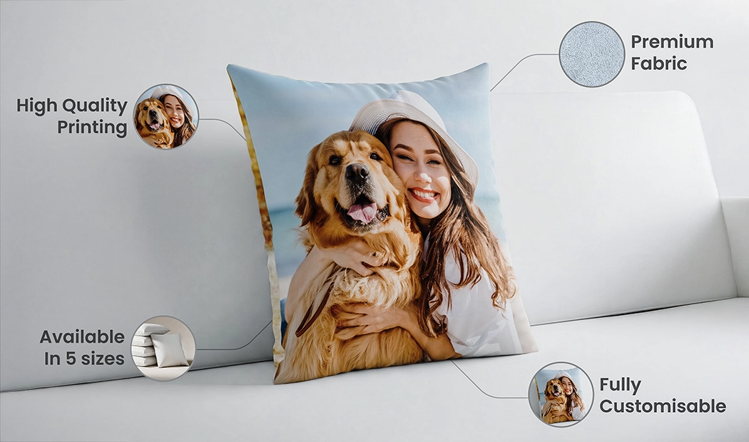 Mujer feliz abraza cojín personalizado con una foto vibrante de una pareja. ¡Crea tu recuerdo único!