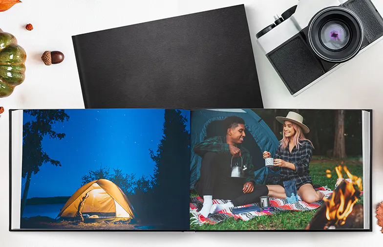 Álbum de fotos personalizado con imágenes románticas de una pareja y portada de foto