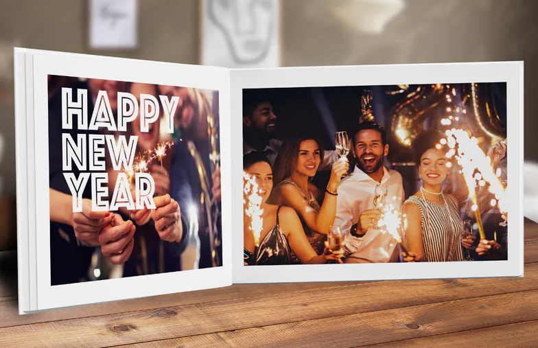 Libro de Fotos del Año en Revisión